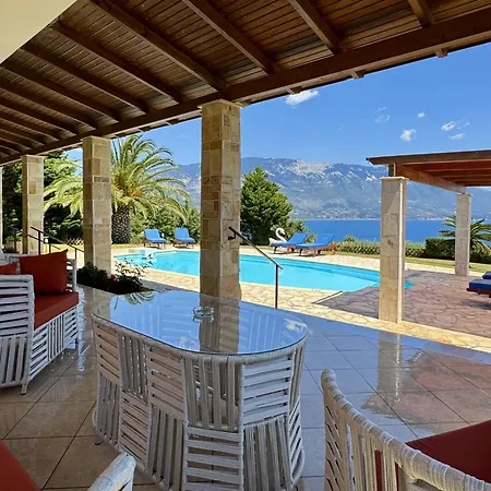 Dionysos, Spartia, Kefalonia